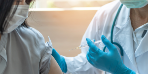 Vaccination COVID-19 : promesses tenues ?